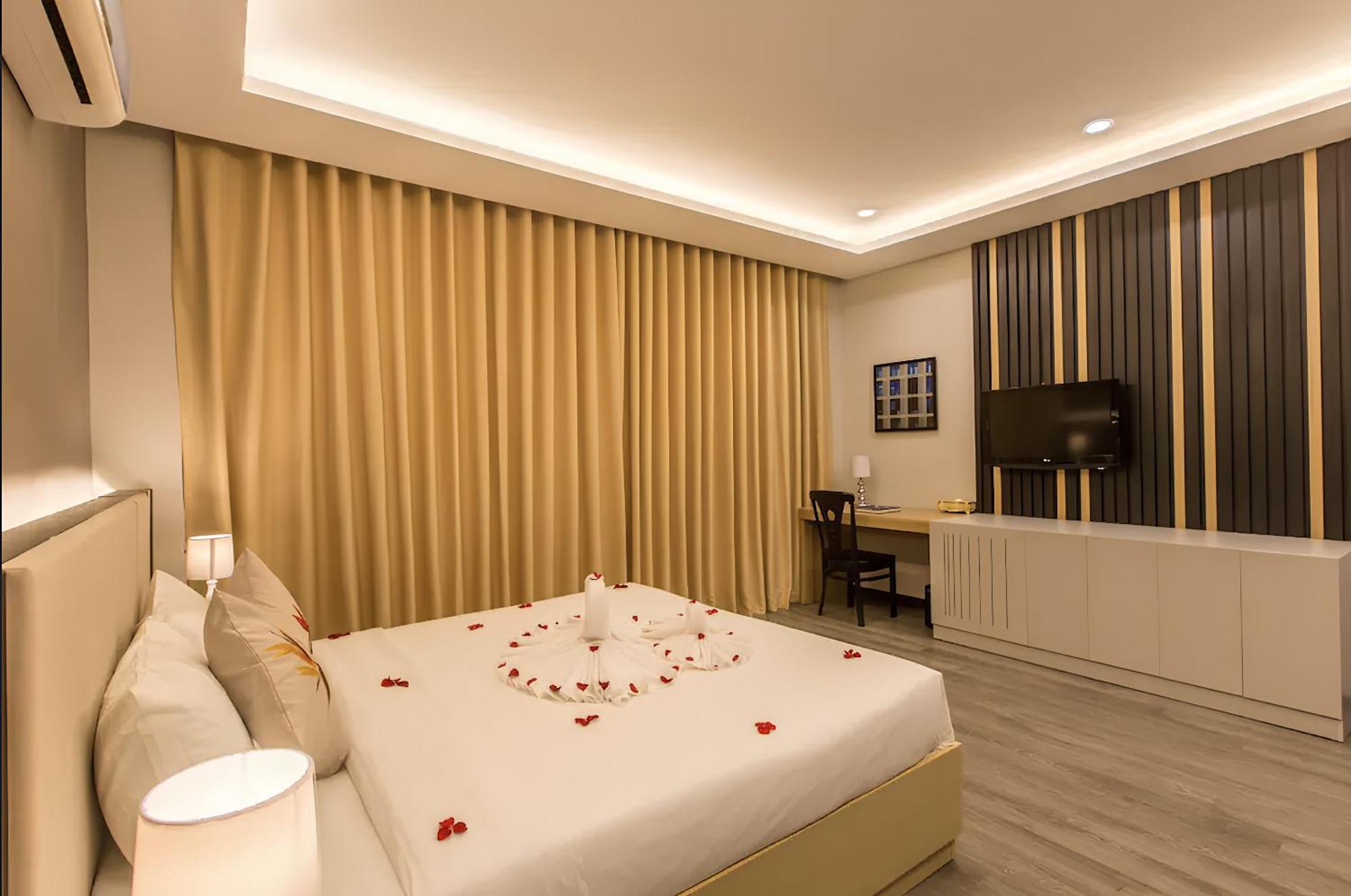 Binh Duong Resident Hotel Danang Exterior photo